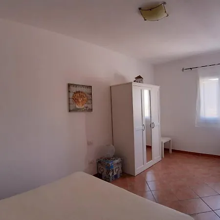 Via Angioj N1